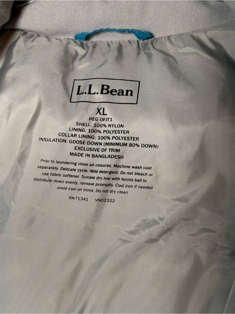 L.L. Bean // Goose Down Puffer Vest Women’s XL Blue Lightweight Full Zip - Picture 3 of 8
